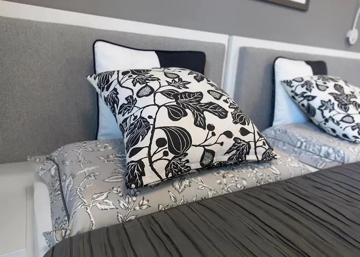 Poklukar アパート